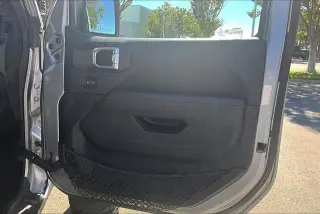 Jeep Wrangler Unlimited 2018 4x4 Rubicon 4dr SUV (midyear release)