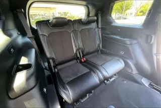 Jeep Grand Cherokee L 2023 4x4 Laredo 4 puertas SUV