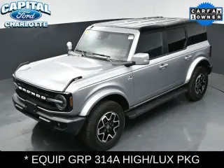 Ford Bronco 2024 4x4 Outer Banks 4 puertas SUV