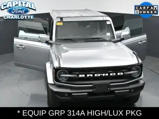 Ford Bronco 2024 4x4 Outer Banks 4 puertas SUV