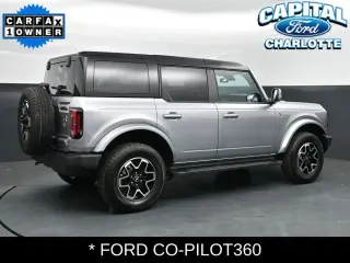 Ford Bronco 2024 4x4 Outer Banks 4 puertas SUV