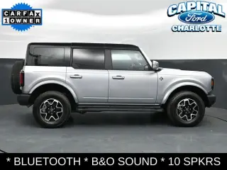 Ford Bronco 2024 4x4 Outer Banks 4 puertas SUV