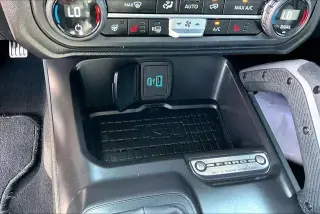 Ford Bronco 2024 4x4 Outer Banks 4 puertas SUV