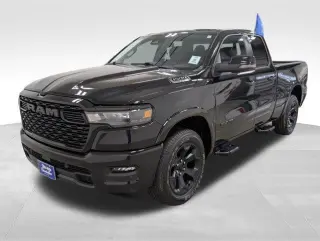 Ram 1500 2025 4x4 Big Horn 4 puertas Quad Cab 1.93 m Pickup