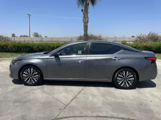 Nissan Altima 2024 2.5 SV 4dr Sedan