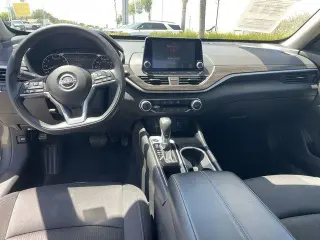 Nissan Altima 2024 2.5 SV 4dr Sedan