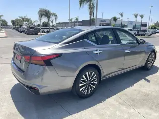 Nissan Altima 2024 2.5 SV 4dr Sedan