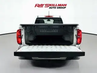Chevrolet Colorado 2020 4x4 Work Truck 4dr Crew Cab 5 ft. SB