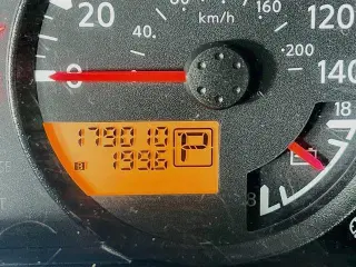 Nissan Frontier 2008 4x4 SE V6 4dr Crew Cab 5.0 ft. SB Pickup 6M