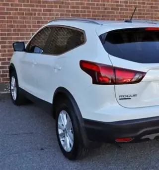 2017 Nissan Rogue Sport SV