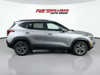 Kia Seltos 2024 AWD S 4dr SUV