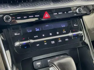Kia Carnival 2023 SX Prestige 4dr Mini-Van
