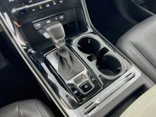 Kia Carnival 2023 SX Prestige 4dr Mini-Van