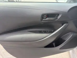Toyota Corolla 2025 LE 4dr Sedan