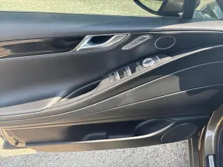 Genesis G80 2023 AWD 2.5T 4dr Sedan
