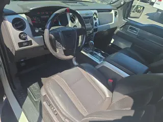 Ford F-150 2013 4x4 SVT Raptor 4dr SuperCrew Styleside 5.5 ft. SB