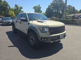 Ford F-150 2013 4x4 SVT Raptor 4dr SuperCrew Styleside 5.5 ft. SB