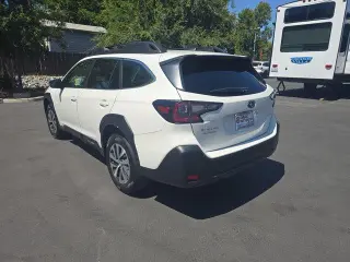 Subaru Outback 2023 AWD Premium 4dr Crossover