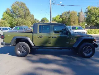 Jeep Gladiator 2023 4x4 Rubicon 4 puertas Crew Cab 5.0 pies SB