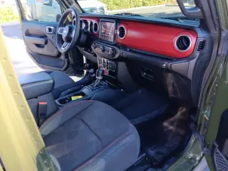 Jeep Gladiator 2023 4x4 Rubicon 4 puertas Crew Cab 5.0 pies SB