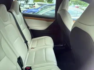 Tesla Model X 2020 AWD Long Range 4dr SUV