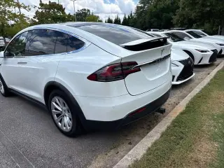 Tesla Model X 2020 AWD Long Range 4dr SUV