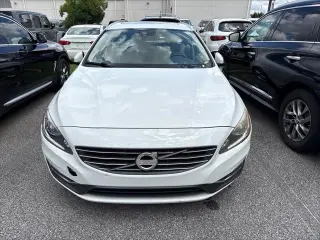 Volvo V60 2015 T5 Drive-E Premier Plus 4dr Wagon