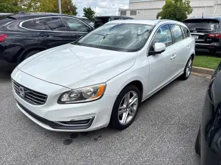 Volvo V60 2015 T5 Drive-E Premier Plus 4dr Wagon