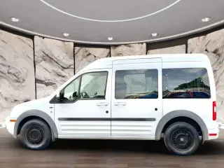 Ford Transit Connect 2011 XLT Premium 4dr Mini-Van