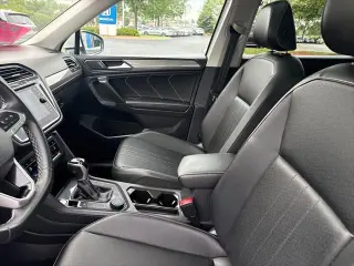 Volkswagen Tiguan 2023 AWD SE 4Motion 4dr SUV