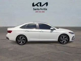 Volkswagen Jetta 2025 SEL 4dr Sedan