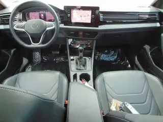 Volkswagen Jetta 2025 SEL 4dr Sedan
