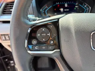 Honda Odyssey 2024 Touring 4dr Mini-Van