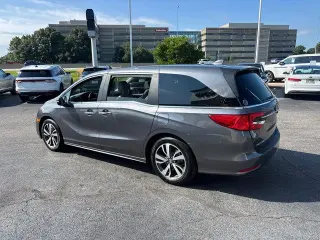 Honda Odyssey 2024 Touring 4dr Mini-Van