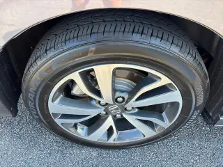 Honda Odyssey 2024 Touring 4dr Mini-Van
