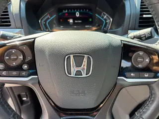 Honda Odyssey 2024 Touring 4dr Mini-Van