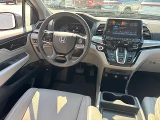 Honda Odyssey 2024 Touring 4dr Mini-Van