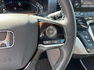 Honda Odyssey 2024 Touring 4dr Mini-Van