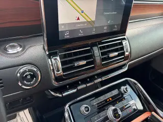 Lincoln Navigator L 2019 4x4 Reserve 4dr SUV