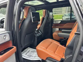 Lincoln Navigator L 2019 4x4 Reserve 4dr SUV