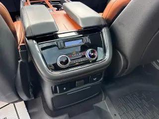 Lincoln Navigator L 2019 4x4 Reserve 4dr SUV