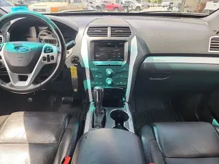 Ford Explorer 2015 AWD XLT 4dr SUV