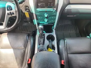 Ford Explorer 2015 AWD XLT 4dr SUV