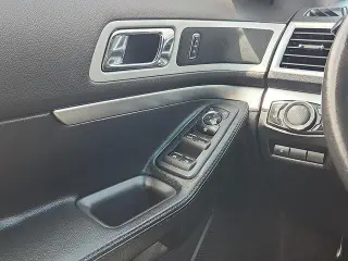 Ford Explorer 2015 AWD XLT 4dr SUV