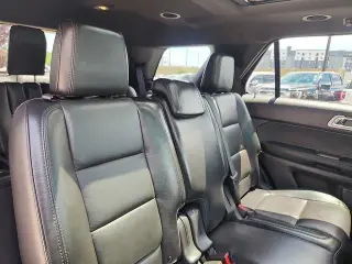 Ford Explorer 2015 AWD XLT 4dr SUV