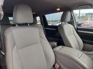 Toyota Highlander 2015 AWD LE Plus 4dr SUV
