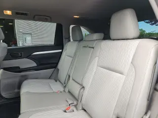 Toyota Highlander 2015 AWD LE Plus 4dr SUV