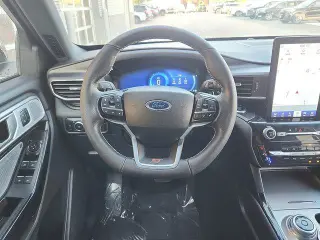 Ford Explorer 2023 AWD ST 4 puertas SUV
