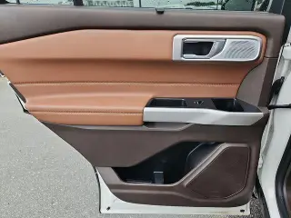 Ford Explorer 2024 AWD King Ranch 4 puertas SUV