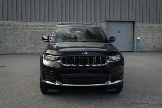 Jeep Grand Cherokee L 2025 4x2 Laredo 4 puertas SUV